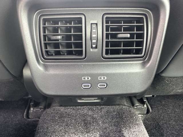 トヨタ クラウン　クロスオーバー　ハイブリッド ２．４ ＲＳ アドバンスト Ｅ－ＦＯＵＲ ＡＤＶＡＮＣＥＤ ４ＷＤ R4年 (東海) 99