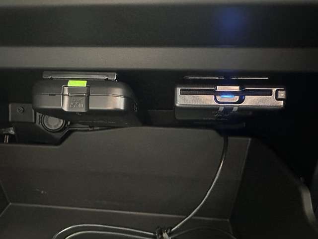 スバル ＢＲＺ ２．４ Ｒ R4年 (東海) 99