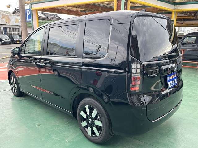 ホンダ フリード　ハイブリッド １．５ Ｅ：ＨＥＶ エアー ＥＸ R7年 (東海) 99