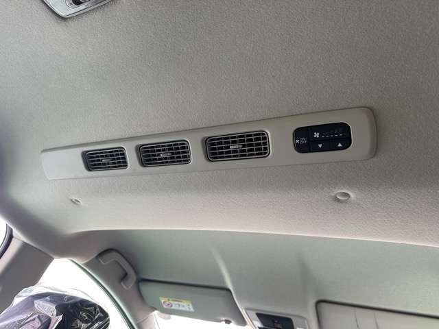 ホンダ フリード　ハイブリッド １．５ Ｅ：ＨＥＶ エアー ＥＸ R7年 (東海) 99