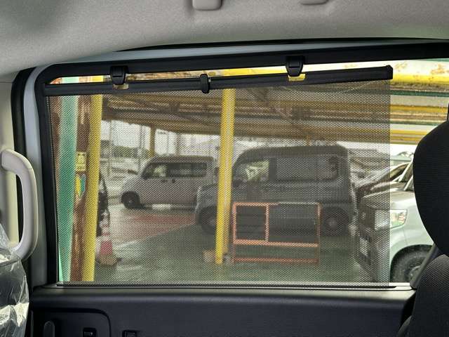 ホンダ フリード　ハイブリッド １．５ Ｅ：ＨＥＶ エアー ＥＸ R7年 (東海) 99