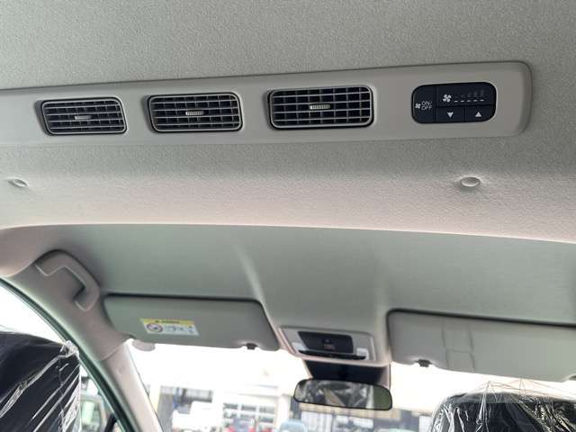 ホンダ フリード　ハイブリッド １．５ Ｅ：ＨＥＶ エアー ＥＸ R7年 (東海) 99