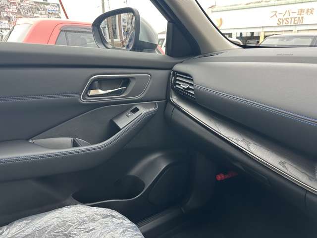 日産 エクストレイル １．５ ＡＵＴＥＣＨ アドバンスト パッケージ Ｅ－４ＯＲＣＥ ４ＷＤ R7年 (東海) 99