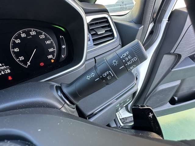 ホンダ オデッセイ　ハイブリッド ２．０ Ｅ：ＨＥＶ アブソルート ＥＸ ブラックエディション R6年 (東海) 99