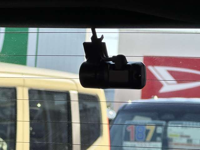 ホンダ オデッセイ　ハイブリッド ２．０ Ｅ：ＨＥＶ アブソルート ＥＸ ブラックエディション R6年 (東海) 99