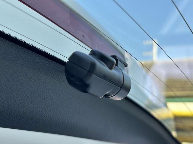 ホンダ オデッセイ　ハイブリッド ２．０ Ｅ：ＨＥＶ アブソルート ＥＸ ブラックエディション R6年 (東海) 99