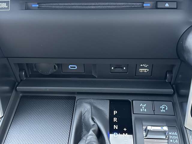 トヨタ ランドクルーザー ３．５ ＺＸ ４ＷＤ R6年 (東海) 99