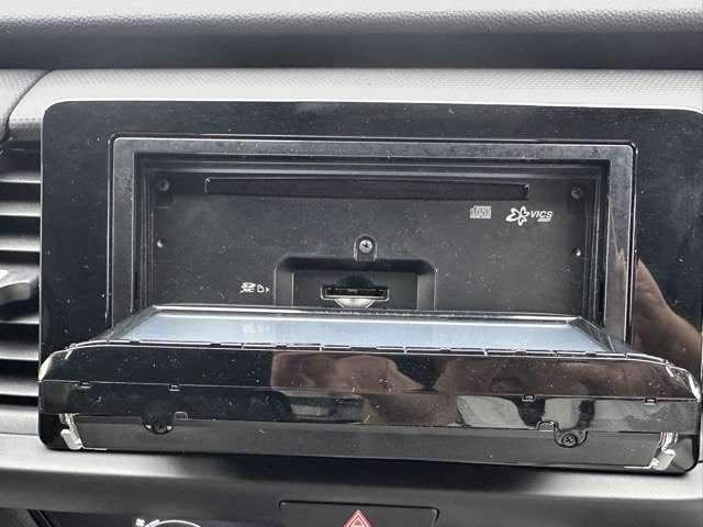 ホンダ フィット　ハイブリッド １．５ Ｅ：ＨＥＶ ベーシック R2年 (東海) 99