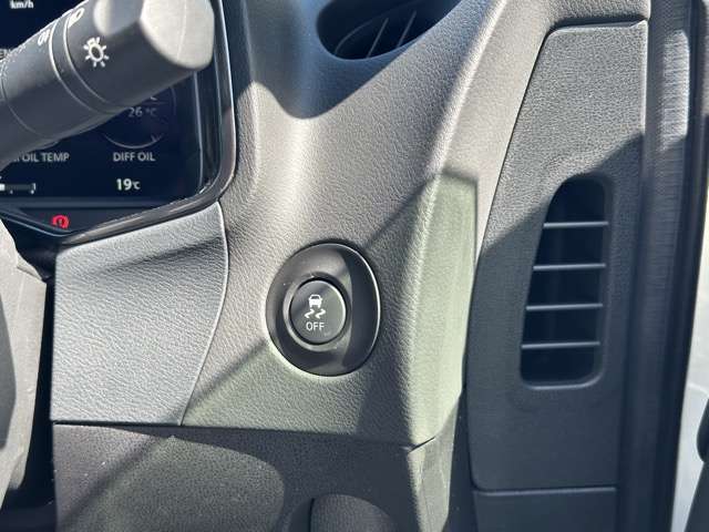 日産 フェアレディＺ ３．０ バージョン ＳＴ R7年 (東海) 99