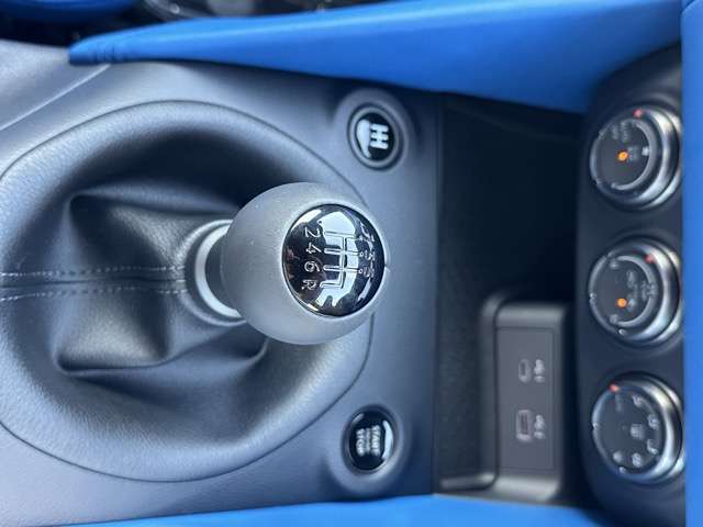 日産 フェアレディＺ ３．０ バージョン ＳＴ R6年 (東海) 99