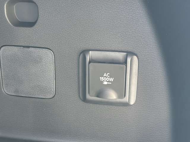 三菱 アウトランダーＰＨＥＶ ＰＨＥＶ ２．４ Ｇ ４ＷＤ R5年 (東海) 99