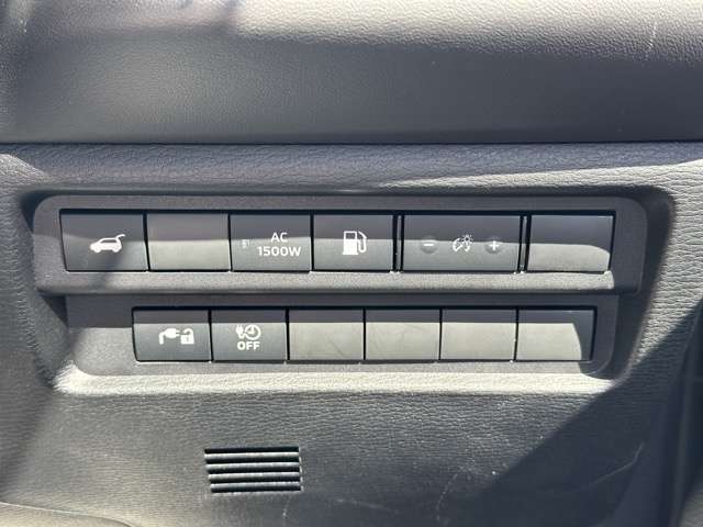 三菱 アウトランダーＰＨＥＶ ＰＨＥＶ ２．４ Ｇ ４ＷＤ R5年 (東海) 99