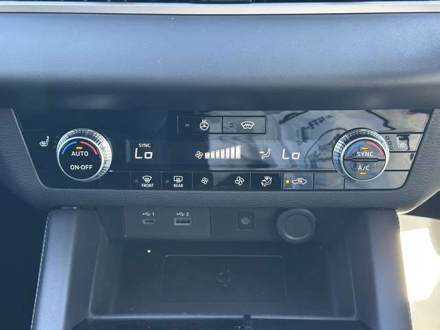 三菱 アウトランダーＰＨＥＶ ＰＨＥＶ ２．４ Ｇ ４ＷＤ R5年 (東海) 99