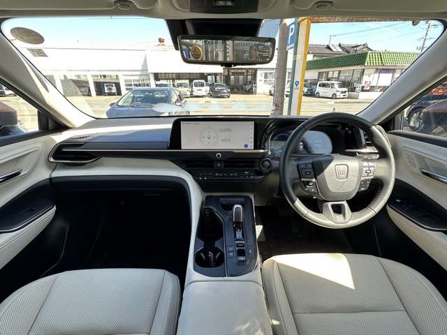 トヨタ クラウン　クロスオーバー　ハイブリッド ２．５ Ｇ アドバンスト レザー パッケージ Ｅ－ＦＯＵＲ ４ＷＤ R5年 (東海) 99