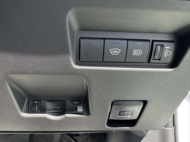 トヨタ ＧＲヤリス １．６ ＲＺ ハイ パフォーマンス ＧＲ－ＤＡＴ ４ＷＤ R6年 (東海) 99