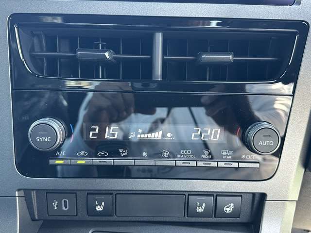 トヨタ ＧＲヤリス １．６ ＲＺ ハイ パフォーマンス ＧＲ－ＤＡＴ ４ＷＤ R6年 (東海) 99