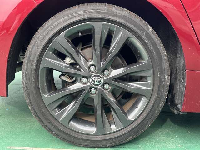 トヨタ カローラ　ツーリング　ハイブリッド １．８ ハイブリッド ＷＸＢ R5年 (東海) 99