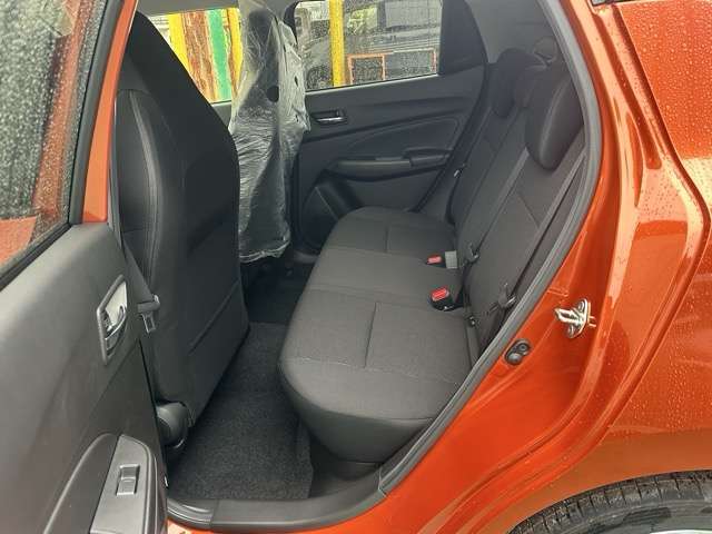 スズキ スイフト スポーツ １．４ R6年 (東海) 99