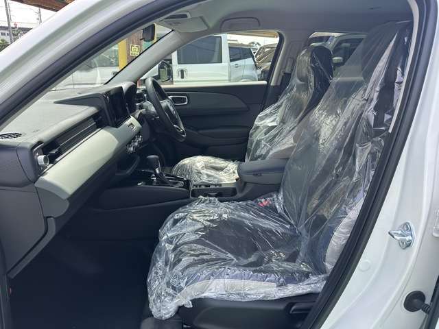 ホンダ ヴェゼル １．５ Ｅ：ＨＥＶ Ｘ ハントパッケージ R7年 (東海) 99