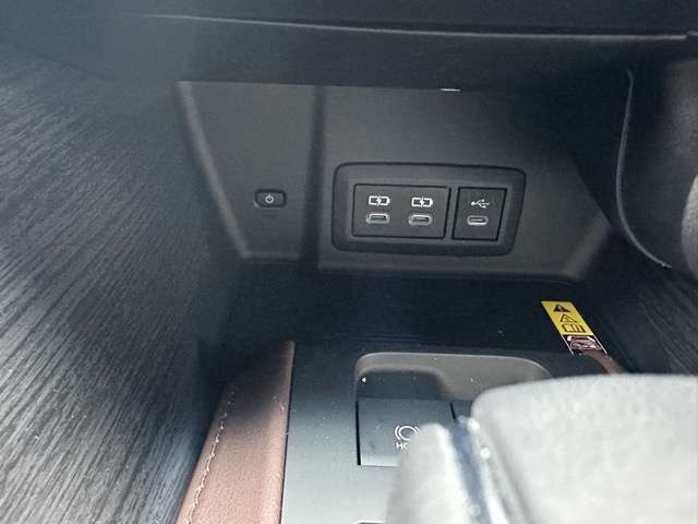 トヨタ ハリアー　ハイブリッド ２．５ ハイブリッド Ｚ レザーパッケージ R6年 (東海) 99