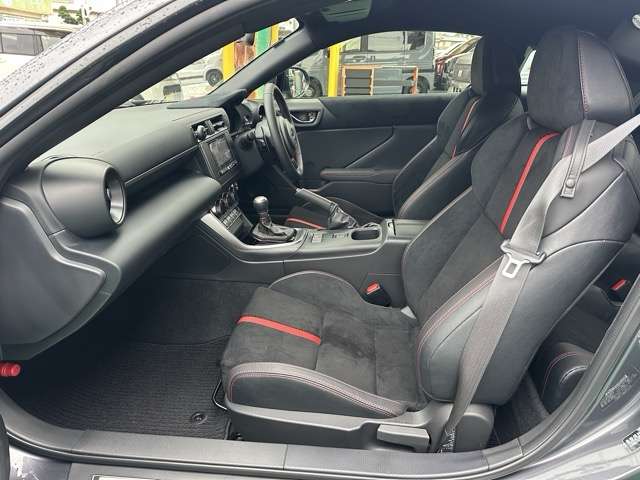 スバル ＢＲＺ ２．４ Ｓ R5年 (東海) 99