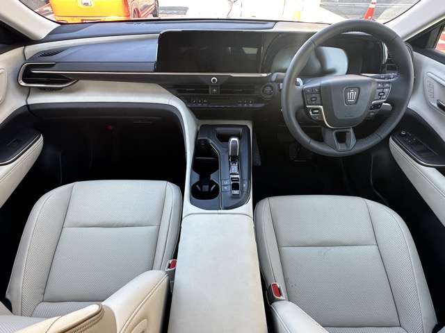 トヨタ クラウン　クロスオーバー　ハイブリッド ２．５ Ｇ レザー パッケージ Ｅ－ＦＯＵＲ ４ＷＤ R5年 (東海) 99