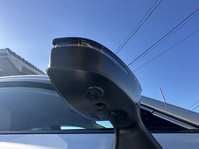 トヨタ クラウン　クロスオーバー　ハイブリッド ２．５ Ｇ レザー パッケージ Ｅ－ＦＯＵＲ ４ＷＤ R5年 (東海) 99