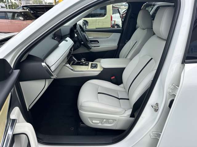 マツダ ＣＸ−６０ ３．３ ＸＤハイブリッド プレミアム モダン ディーゼルターボ ４ＷＤ R4年 (東海) 99