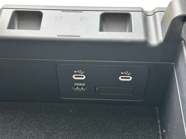 マツダ ＣＸ−６０ ３．３ ＸＤハイブリッド プレミアム モダン ディーゼルターボ ４ＷＤ R4年 (東海) 99