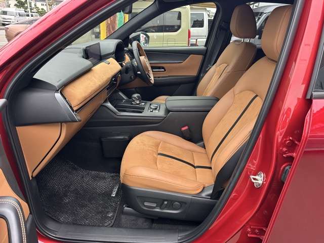 マツダ ＣＸ−６０ ３．３ ＸＤハイブリッド プレミアム スポーツ ディーゼルターボ ４ＷＤ R5年 (東海) 99