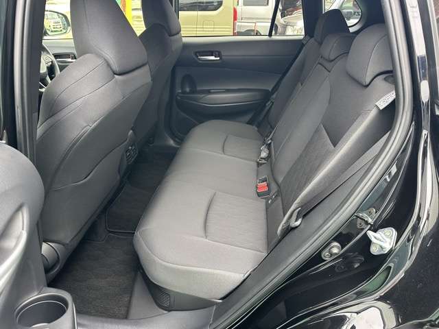 トヨタ カローラクロス　ハイブリッド １．８ ハイブリッド Ｓ R5年 (東海) 99