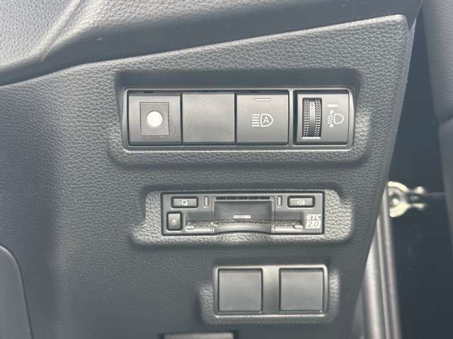 トヨタ カローラクロス　ハイブリッド １．８ ハイブリッド Ｓ R5年 (東海) 99