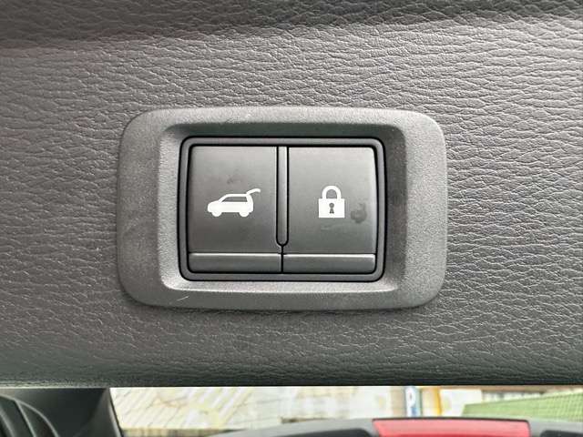 三菱 アウトランダーＰＨＥＶ ＰＨＥＶ ２．４ Ｐ ４ＷＤ R3年 (東海) 99