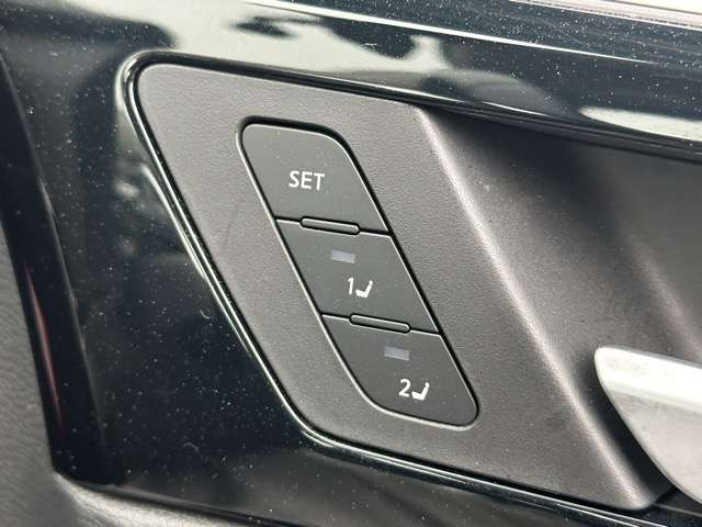 三菱 アウトランダーＰＨＥＶ ＰＨＥＶ ２．４ Ｐ ４ＷＤ R3年 (東海) 99