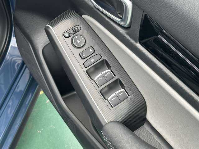 ホンダ シビック ２．０ Ｅ：ＨＥＶ ＥＸ R7年 (東海) 99