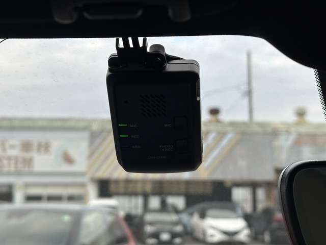 ホンダ シビック ２．０ Ｅ：ＨＥＶ ＥＸ R7年 (東海) 99