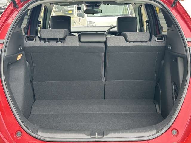 ホンダ フィット　ハイブリッド １．５ Ｅ：ＨＥＶ ホーム ブラックスタイル R6年 (東海) 99