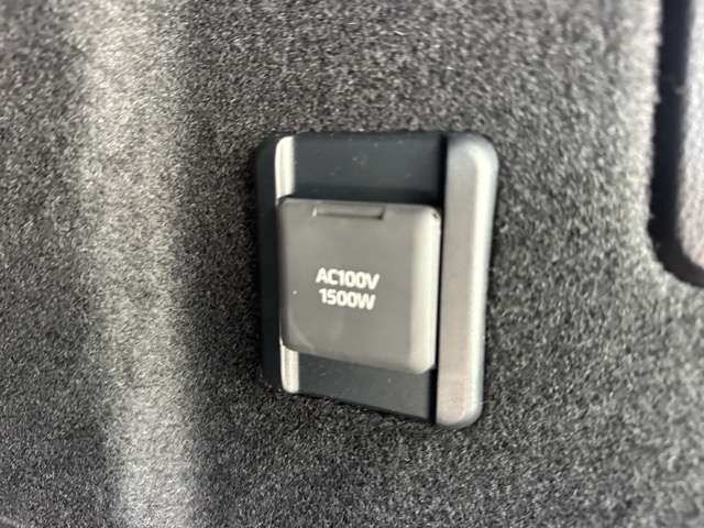 トヨタ クラウン　スポーツ　ハイブリッド ２．５ Ｚ Ｅ－ＦＯＵＲ ４ＷＤ R6年 (東海) 99