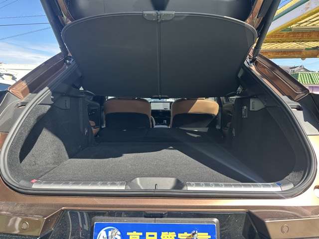 トヨタ クラウン　スポーツ　ハイブリッド ２．５ Ｚ Ｅ－ＦＯＵＲ ４ＷＤ R6年 (東海) 99