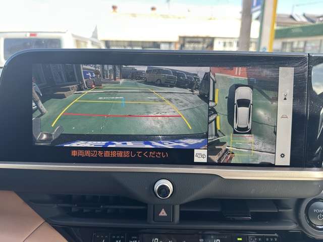 トヨタ クラウン　スポーツ　ハイブリッド ２．５ Ｚ Ｅ－ＦＯＵＲ ４ＷＤ R6年 (東海) 99