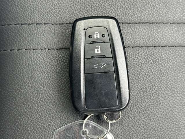 トヨタ カローラクロス　ハイブリッド １．８ ハイブリッド Ｚ R4年 (東海) 99