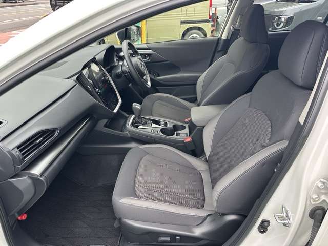 スバル インプレッサ　ハイブリッド ２．０ ＳＴ－Ｈ R5年 (東海) 99