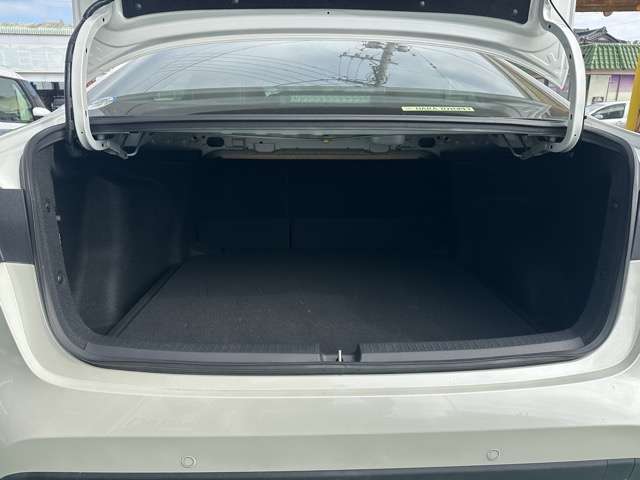 トヨタ カローラ １．８ ハイブリッド ＷＸＢ R3年 (東海) 99