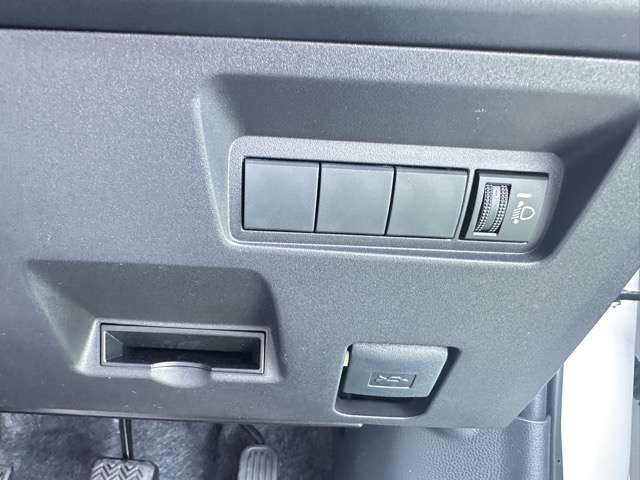 トヨタ ＧＲヤリス １．６ ＲＣ ４ＷＤ R7年 (東海) 99