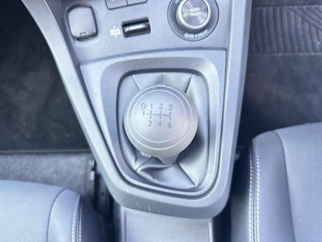 トヨタ ＧＲヤリス １．６ ＲＣ ４ＷＤ R7年 (東海) 99