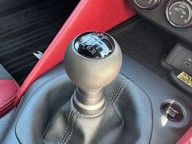 日産 フェアレディＺ ３．０ バージョン ＳＴ R7年 (東海) 99