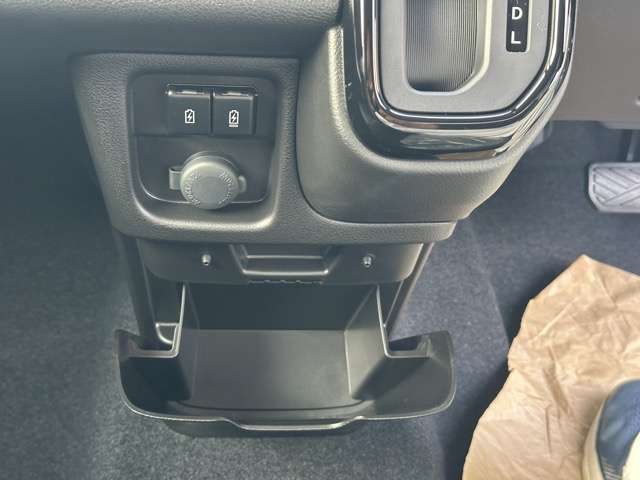 スズキ ソリオ １．２ ハイブリッド ＭＺ R7年 (東海) 99