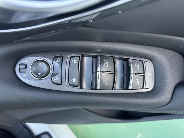 日産 スカイライン ３．０ ＧＴ R5年 (東海) 99