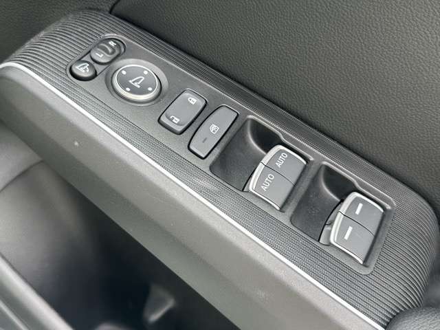 ホンダ シビック ２．０ Ｅ：ＨＥＶ ＥＸ R7年 (東海) 99