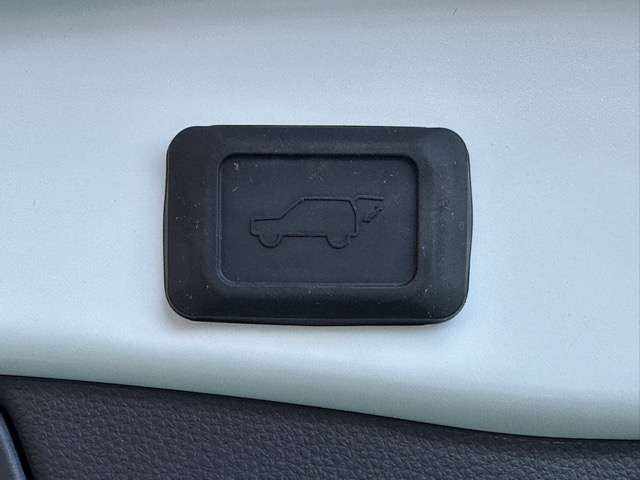 トヨタ ＲＡＶ４ ２．５ ハイブリッド Ｇ Ｅ－ＦＯＵＲ ４ＷＤ R4年 (東海) 99